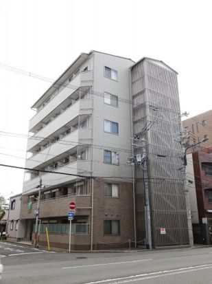 G・F二条城の建物外観