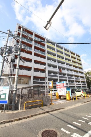 建物外観　落ち着いた雰囲気の外観です