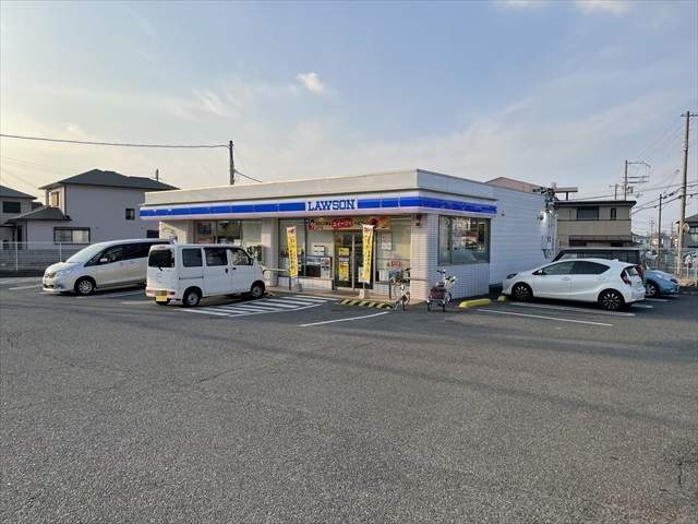 コンビニ　ローソン自然田店（コンビニ）まで314m