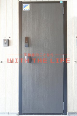 居室・リビング　同施工会社の類似物件の写真です。 ※同シリーズ別物件の写真