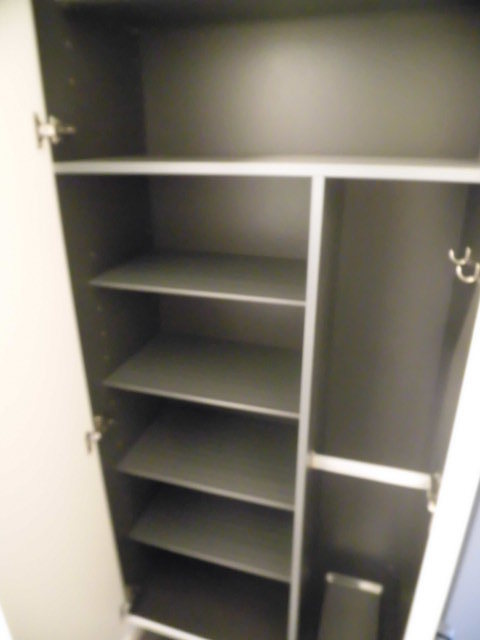 玄関　シューズボックスも大容量。