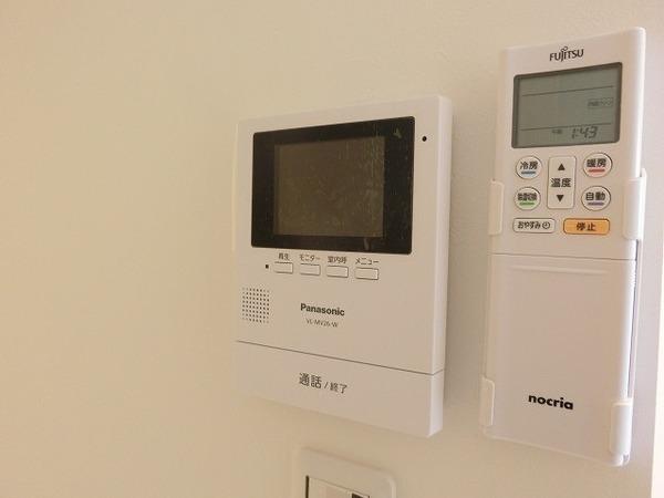 セキュリティ　モニターホン！