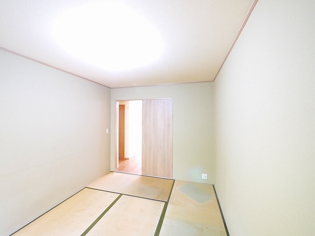 その他部屋・スペース　落ち着いた雰囲気の和室です