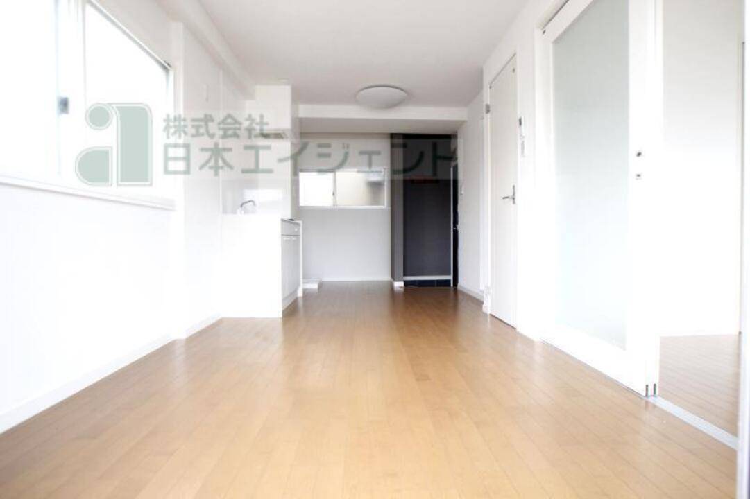 居室・リビング　リビング