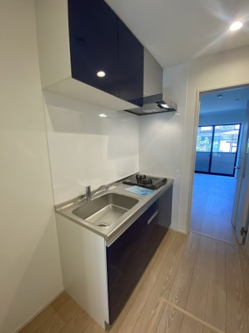 キッチン　※別室　参考写真※ 豊富な収納のシステムキッチンです