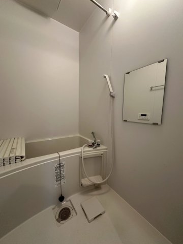 バス・シャワールーム　※別室　参考写真※ お風呂で毎日の疲れをとってください♪