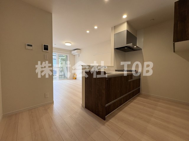 居室・リビング　2F　LDK12.2帖