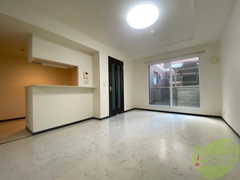 居室・リビング　広くてキレイなＬＤＫが広がっていて、充実した生活が送れそう。