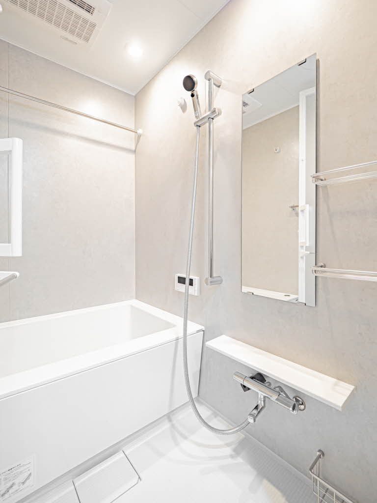 バス・シャワールーム　浴室