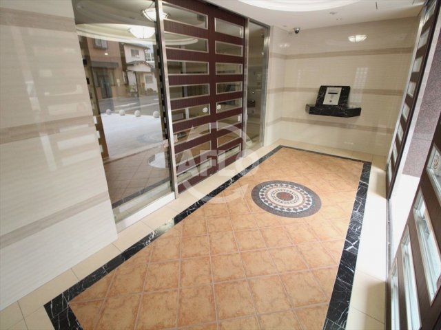 エントランス　Luxe天王寺　エントランス