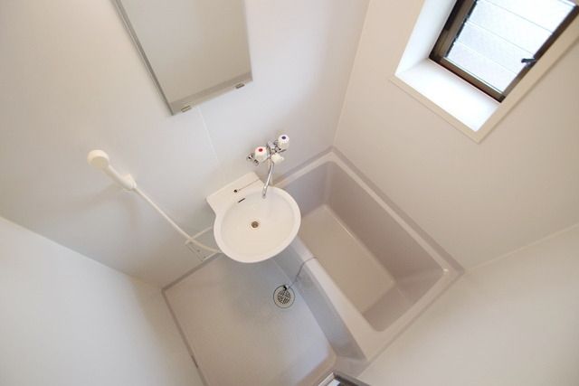 バス・シャワールーム　★お部屋探しはタウンハウジング稲田堤店まで★