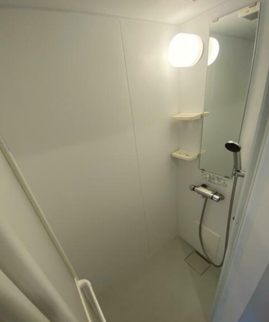 バス・シャワールーム　シャワールーム