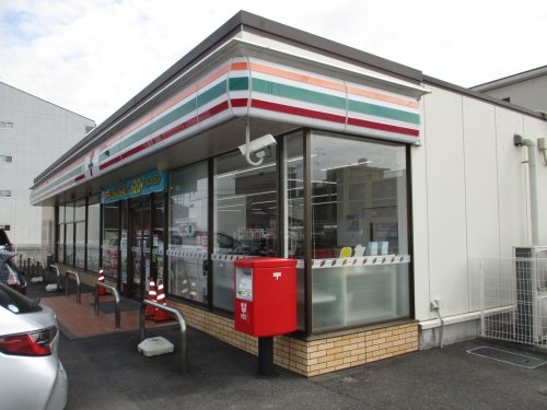 コンビニ　セブンイレブン 岐阜須賀3丁目店（コンビニ）まで437m