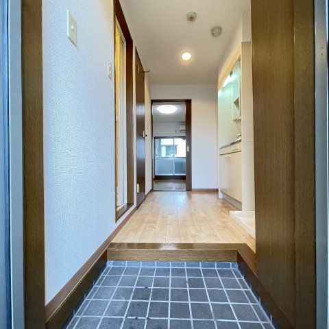 玄関　同仕様タイプです