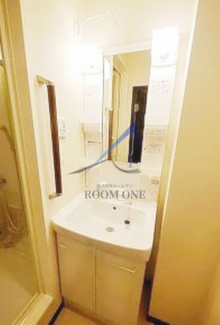 洗面設備　洗面台です。