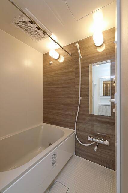 バス・シャワールーム　追焚機能付きです