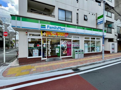 コンビニ　ファミリーマート 雨宮音楽通り店（コンビニ）まで314m