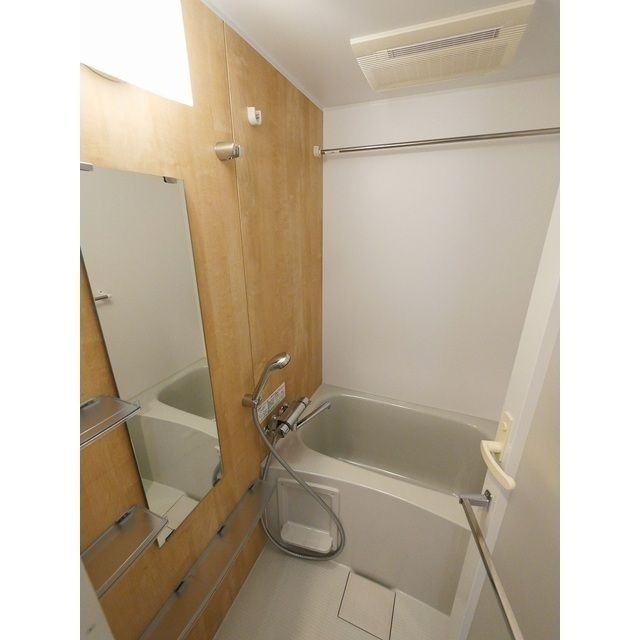 バス・シャワールーム　同タイプ写真転用