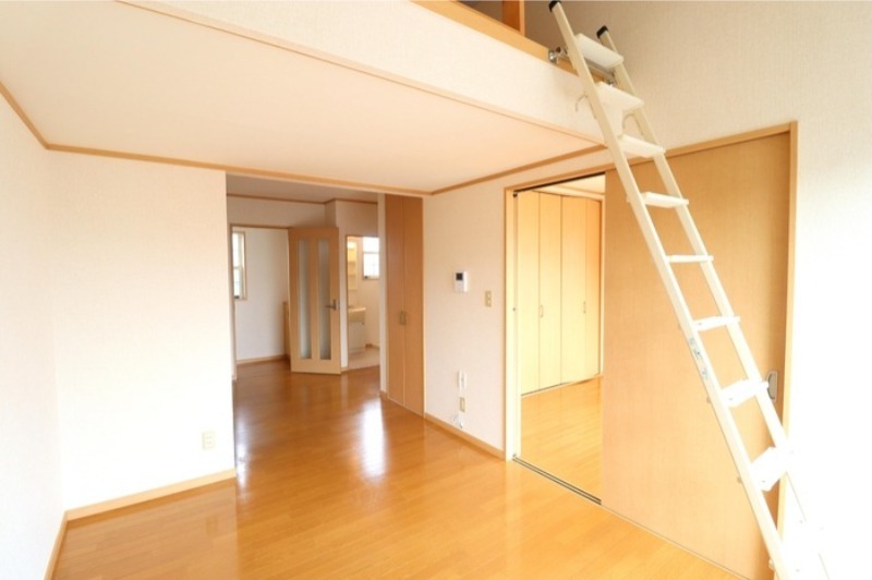 居室・リビング　図面と現状に相違がある場合には現状を優先