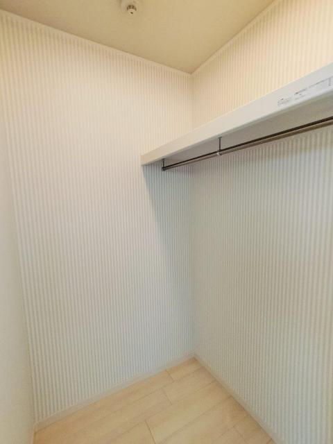 収納　ウォークインクローゼット