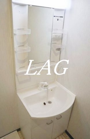 洗面設備　洗面台です。