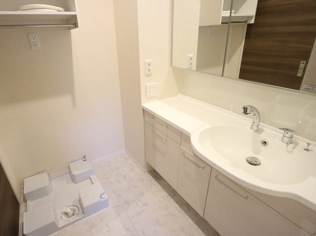 洗面設備　※同施工会社のイメージ写真※