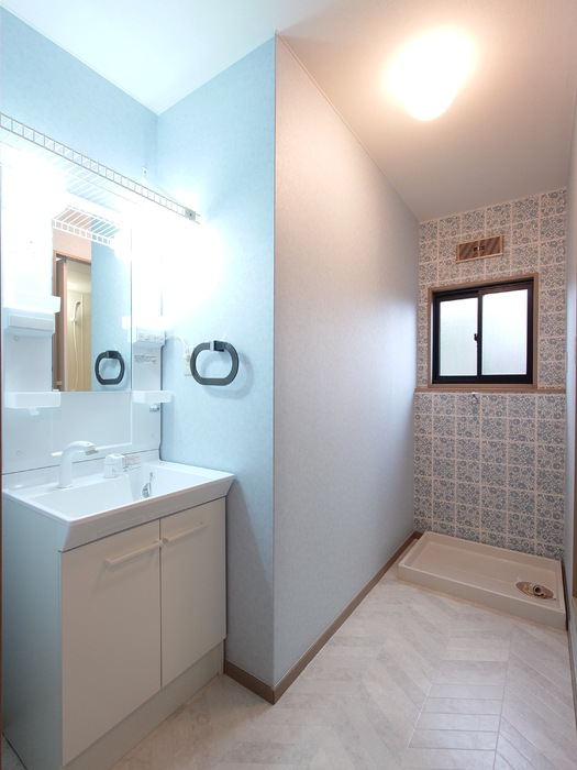 洗面設備　洗面台／室内洗濯機置き場