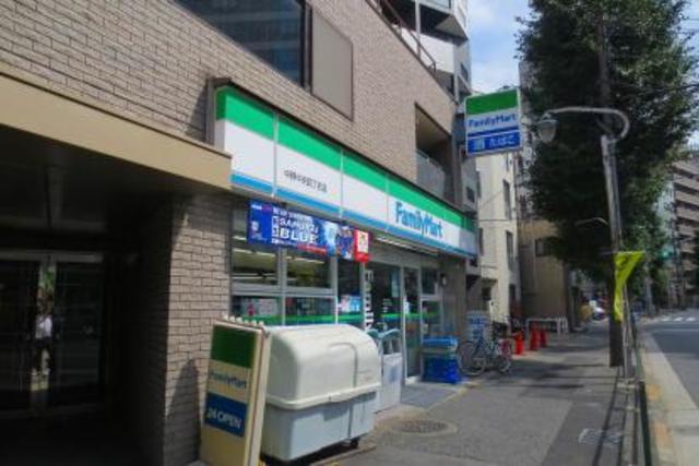 その他　ファミリーマート中野中央四丁目店（その他）まで37m