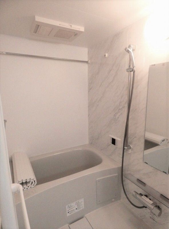 バス・シャワールーム　☆リラックスできるお風呂☆