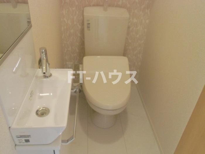 トイレ　トイレ