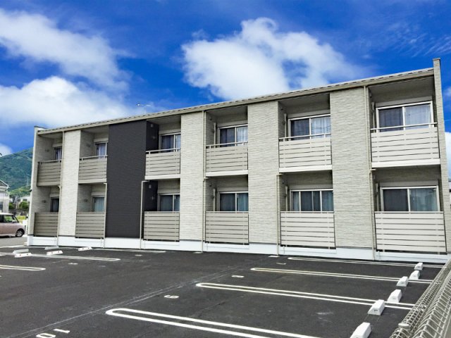 建物外観　建物外観を気になさる方へ、見た目の良い物件です