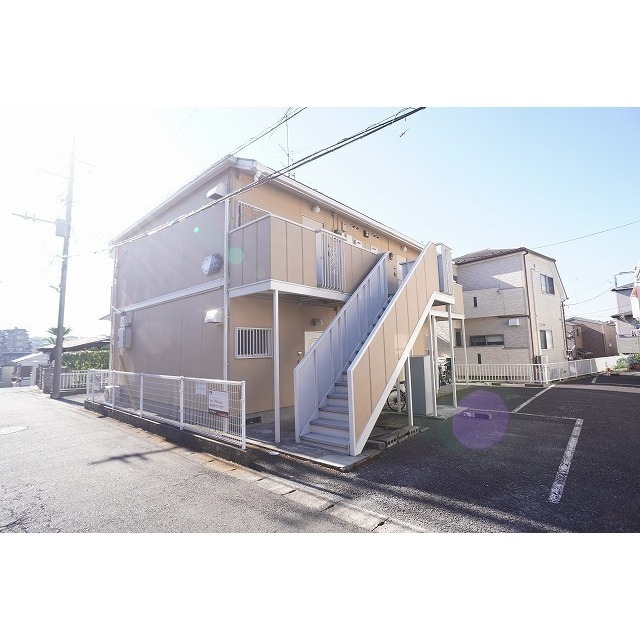 建物外観　閑静な住宅地で住環境良好！