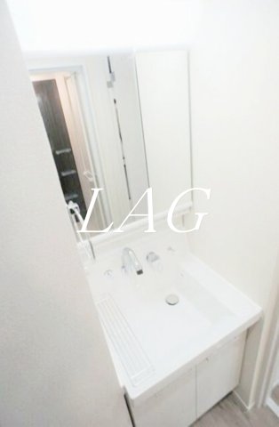 洗面設備　洗面台です。