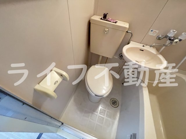 トイレ　シンプルで使いやすいトイレです