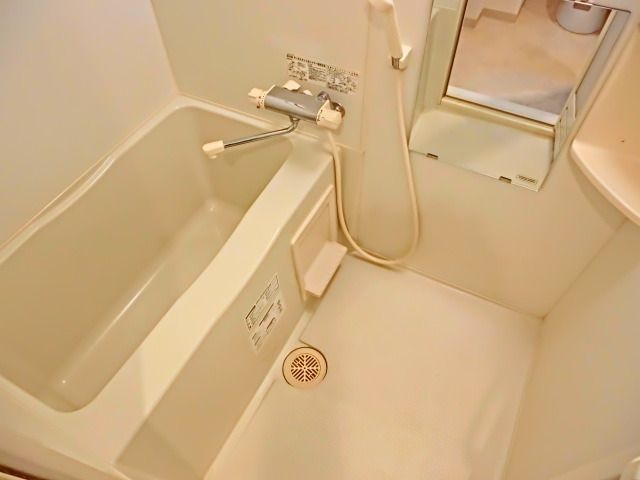 バス・シャワールーム　清潔感のあるバスルーム☆