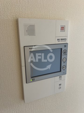セキュリティ　コンフォリア新梅田　TVモニターフォン