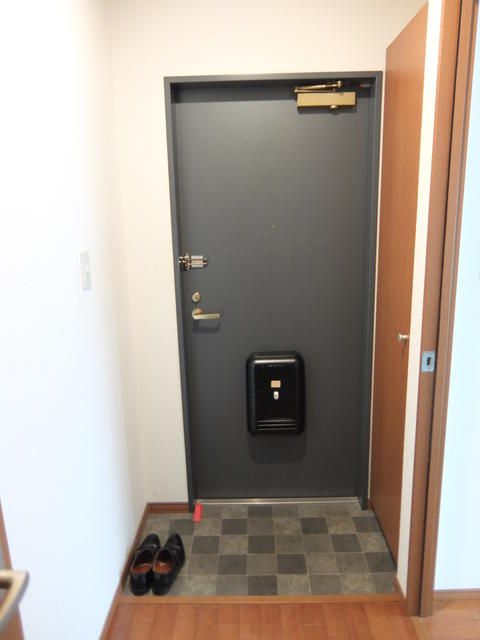 玄関　※別室参考写真