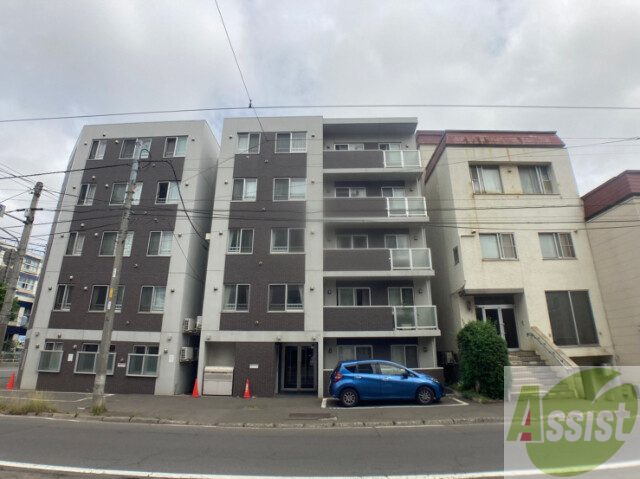 建物外観　札幌市中央区南１７西「ＴＳＵＢＡＫＩＳＱＵＡＲＥ静修学園前」