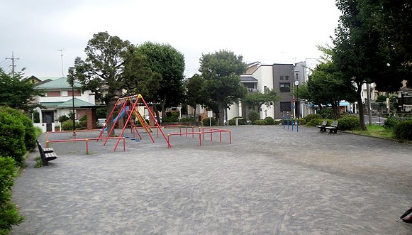 公園　長津田第二公園（公園）まで455m