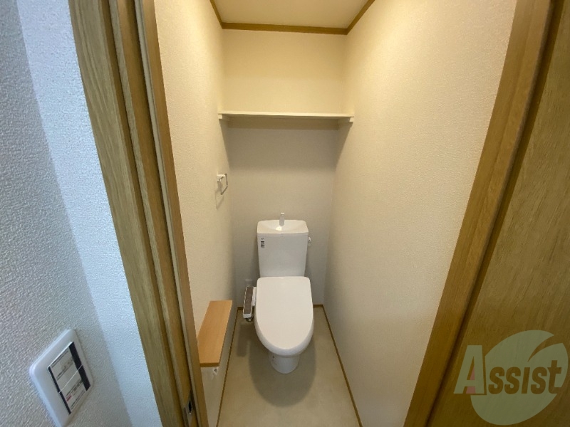 トイレ　トイレはウォシュレット機能付き。シャワートイレは日本の宝。