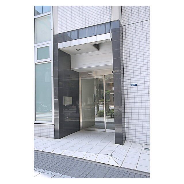 エントランス　毎日通るエントランスはこのようになっています