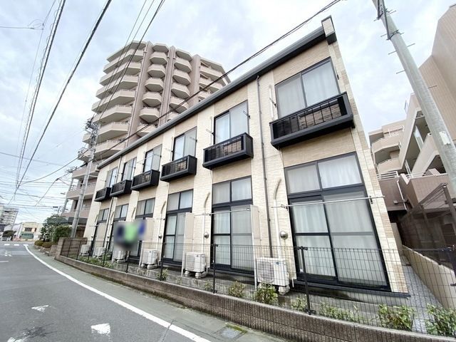 建物外観　★お問い合わせはタウンハウジング多摩センター店まで★