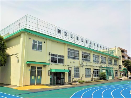 小学校　西巣鴨小学校（小学校）まで500m