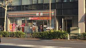 コンビニ　セブンイレブン 王子1丁目店（コンビニ）まで317m