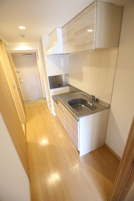 キッチン　別の部屋の写真です