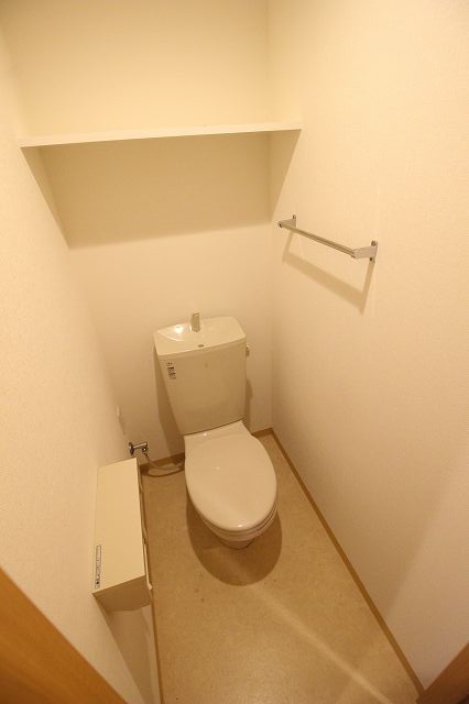 トイレ　別の部屋の写真です
