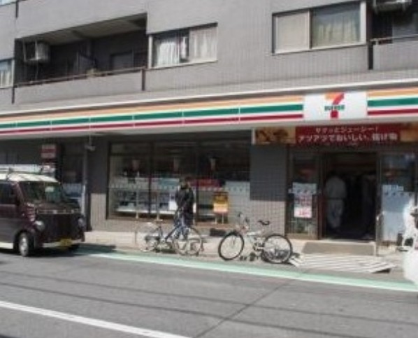 コンビニ　セブンイレブン 渋谷笹塚東店（コンビニ）まで113m
