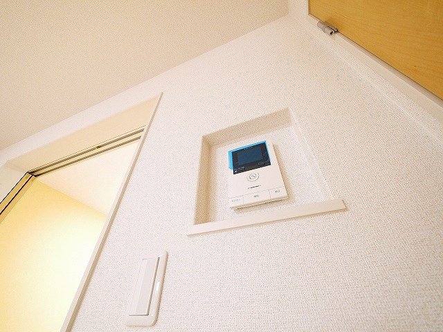 セキュリティ　モニターで来客対応できます