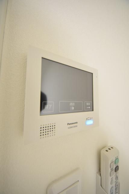 セキュリティ　来訪者を確認できるＴＶドアホン