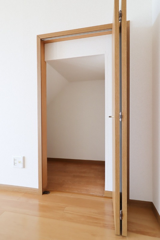 収納　図面と現状に相違がある場合には現状を優先
